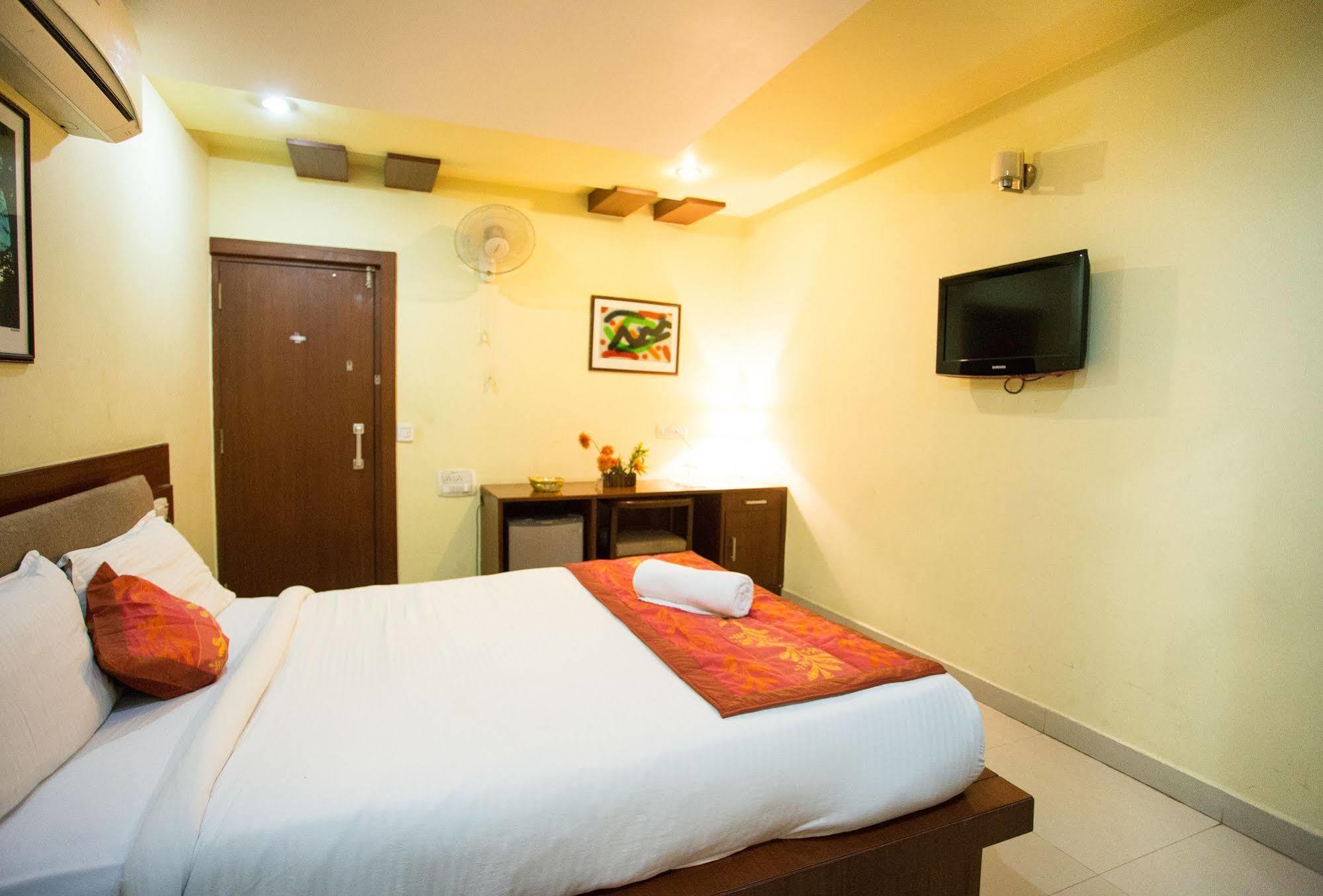 Namo Suites Hyderabad Exterior foto